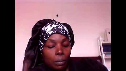 Snapshot of chocolatedrop_ chatting on 09.21.25 chocolatedrop_ online show from 09.21.25