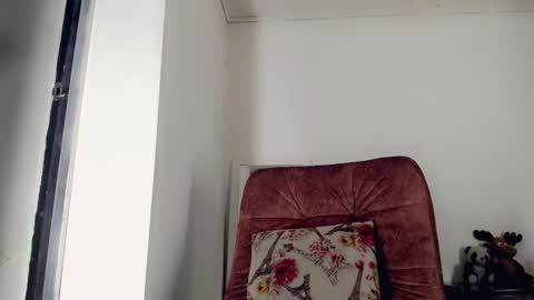 chocolatetriplex online show from 09.12.25