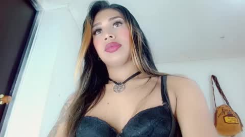 chocolatetriplex online show from 11.21.25