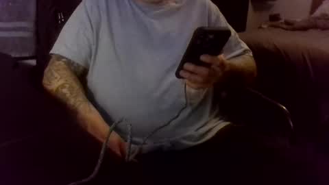 Snapshot of chompers176983 chatting on 11.23.25 chompers online show from 11.23.25