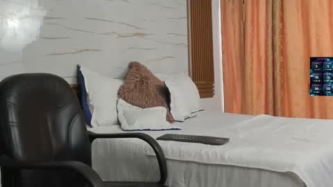 Chorey Thaylor online show from 11.22.25