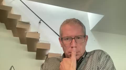 choupipat1 online show from 10.10.25