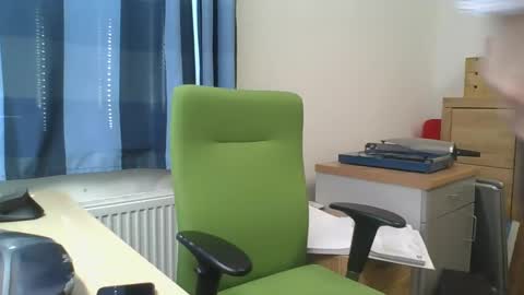 chr35is09 online show from 03.04.25