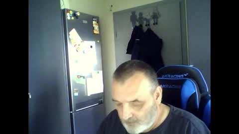 Snapshot of chris250268 chatting on 06.06.26 Chris online show from 06.06.26