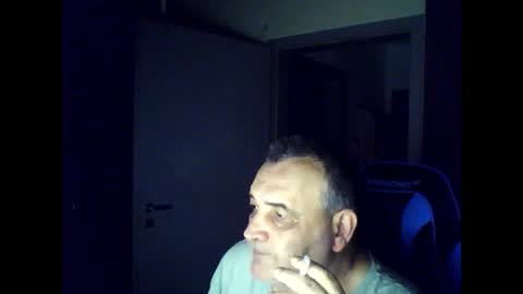 Snapshot of chris250268 chatting on 08.02.26 Chris online show from 08.02.26