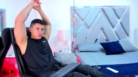 Chris Diamond online show from 02.14.26