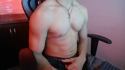 Snapshot of chris_evans27 chatting on 11.07.25 Chris Evans online show from 11.07.25