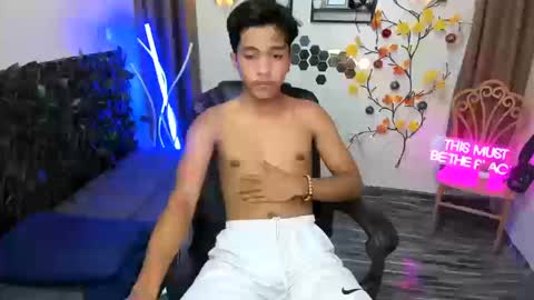 chris_hardfucker online show from 12.17.25