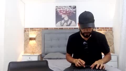 Snapshot of chris_kizz chatting on 01.07.25 chris_kizz online show from 01.07.25