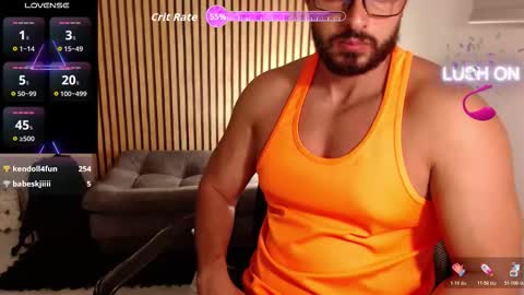 cris         Twitter magnum101010 insta magnumc20 online show from 12.04.25