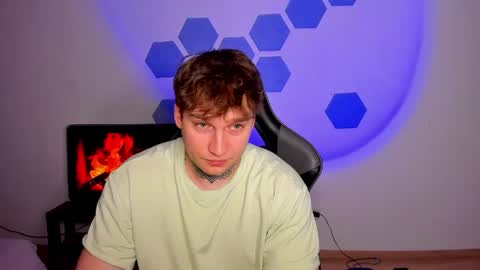 Chris Tyson online show from 04.18.26