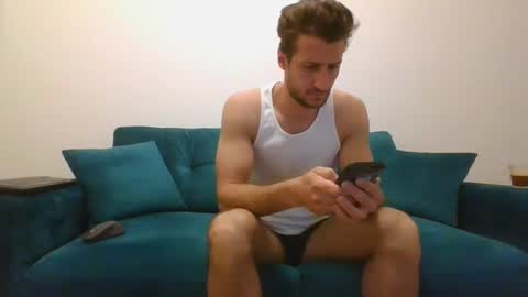 chrisaron online show from 03.10.25