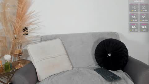 Chrishell online show from 11.16.25