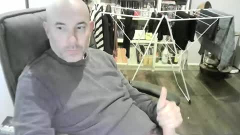 Snapshot of chrisprngr chatting on 05.05.26 chrisprngr online show from 05.05.26