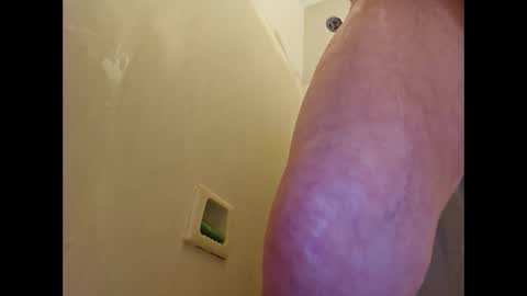 Snapshot of chrispycum chatting on 02.19.25 Chris online show from 02.19.25