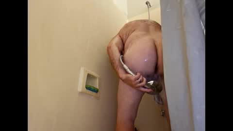 Snapshot of chrispycum chatting on 10.02.25 Chris online show from 10.02.25