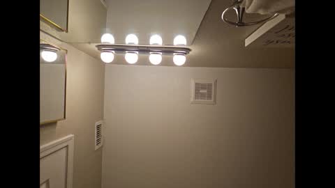 Snapshot of chrispycum chatting on 10.13.25 Chris online show from 10.13.25