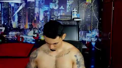 Snapshot of chriss_stewart2 chatting on 06.26.26 Chriss Stewart online show from 06.26.26