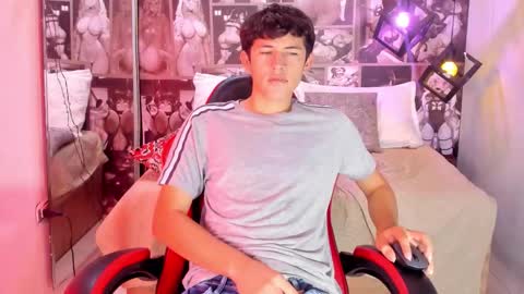 Snapshot of christian_foxx chatting on 03.01.26 Christian online show from 03.01.26