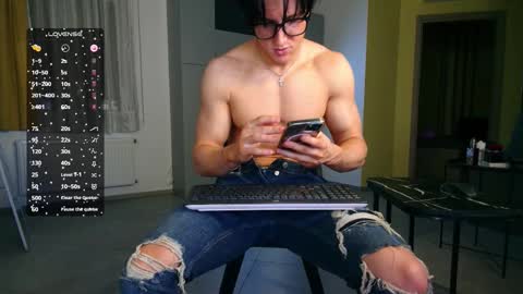Snapshot of christianlevine_ chatting on 02.20.26 UPVOTE ME ------ ILL DO SOMETHING FOR FREE online show from 02.20.26