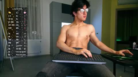 Snapshot of christianlevine_ chatting on 02.26.26 UPVOTE ME ------ ILL DO SOMETHING FOR FREE online show from 02.26.26