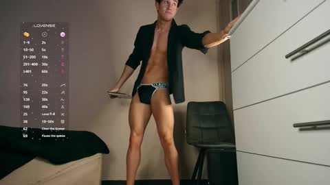 Snapshot of christianlevine_ chatting on 03.25.26 UPVOTE ME ------ ILL DO SOMETHING FOR FREE online show from 03.25.26