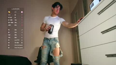 Snapshot of christianlevine_ chatting on 03.27.26 UPVOTE ME ------ ILL DO SOMETHING FOR FREE online show from 03.27.26