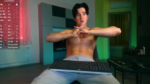 Snapshot of christianlevine_ chatting on 05.10.26 UPVOTE ME ------ ILL DO SOMETHING FOR FREE online show from 05.10.26