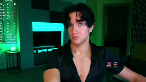 Snapshot of christianlevine_ chatting on 05.26.26 UPVOTE ME ------ ILL DO SOMETHING FOR FREE online show from 05.26.26