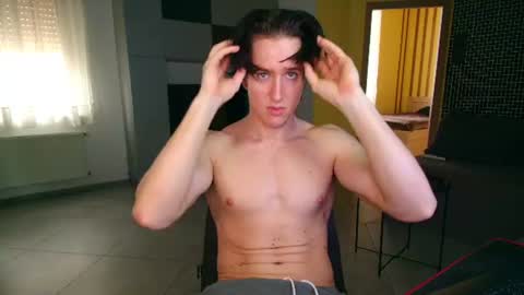 Snapshot of christianlevine_ chatting on 07.08.26 UPVOTE ME ------ ILL DO SOMETHING FOR FREE online show from 07.08.26