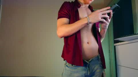 Snapshot of christianlevine_ chatting on 07.10.26 UPVOTE ME ------ ILL DO SOMETHING FOR FREE online show from 07.10.26