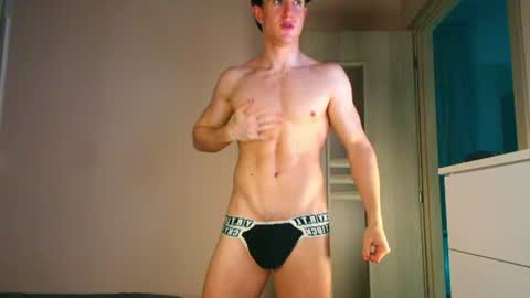 Snapshot of christianlevine_ chatting on 07.11.26 UPVOTE ME ------ ILL DO SOMETHING FOR FREE online show from 07.11.26