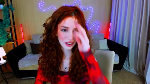 christinaconteeree online show from 11.06.25