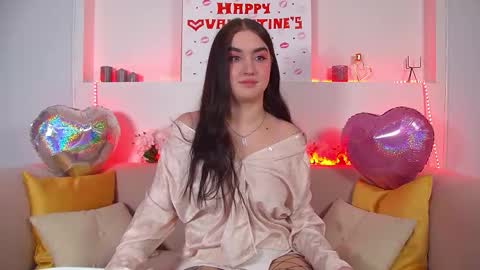 Christina online show from 02.15.25