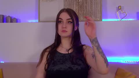 Christina online show from 03.11.25