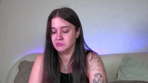 Christina online show from 10.20.25