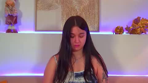 Christina online show from 12.22.25