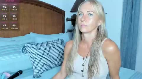 Christine -  online show from 06.03.26