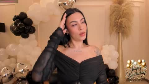 Christine Ford online show from 11.06.25