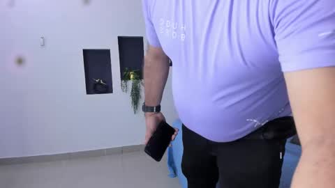 christopher_cruz_ online show from 11.21.25