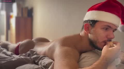 Snapshot of christophertan chatting on 12.10.24 Christopher online show from 12.10.24