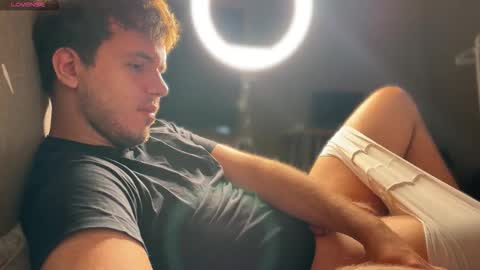 Snapshot of christophertan chatting on 09.25.25 Christopher online show from 09.25.25