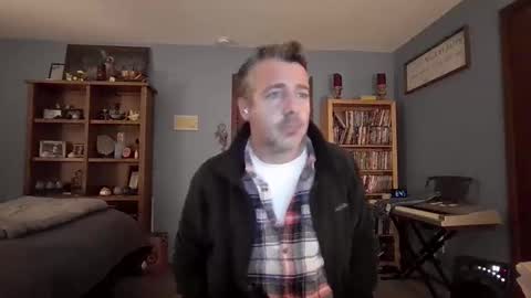 Snapshot of chrisw8121 chatting on 12.20.25 chrisw8121 online show from 12.20.25