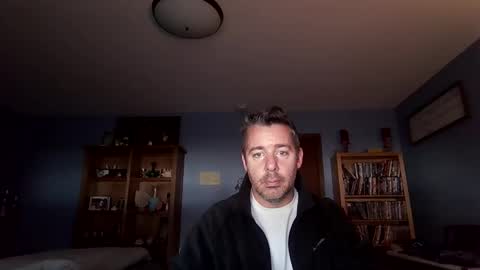 Snapshot of chrisw8121 chatting on 12.20.25 chrisw8121 online show from 12.20.25