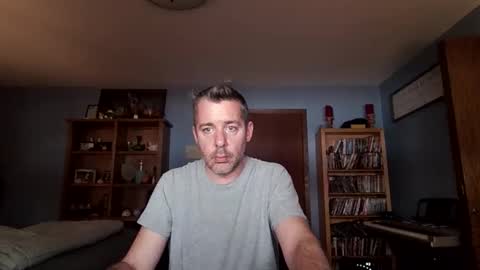 Snapshot of chrisw8121 chatting on 02.13.26 chrisw8121 online show from 02.13.26