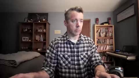 Snapshot of chrisw8121 chatting on 02.24.26 chrisw8121 online show from 02.24.26