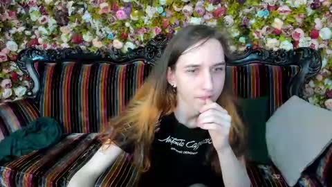 Snapshot of chrisybev chatting on 06.24.26 chrisybev online show from 06.24.26