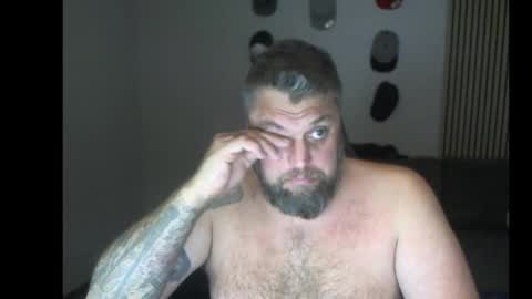 Chrizz online show from 11.16.25