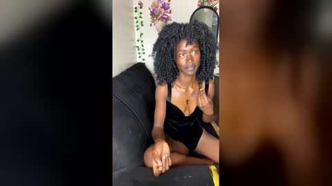 chroe22 online show from 12.18.25