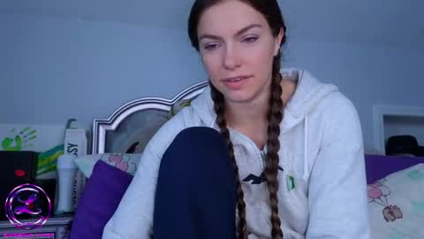 Snapshot of chroniclove chatting on 05.19.26 Marley online show from 05.19.26
